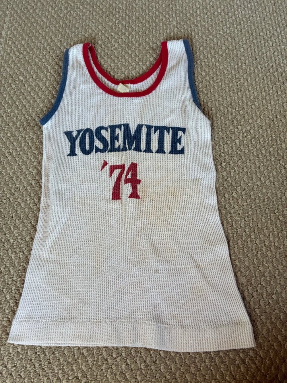 Vintage 1974 Yosemite California Tank Sportswear Large Waffle